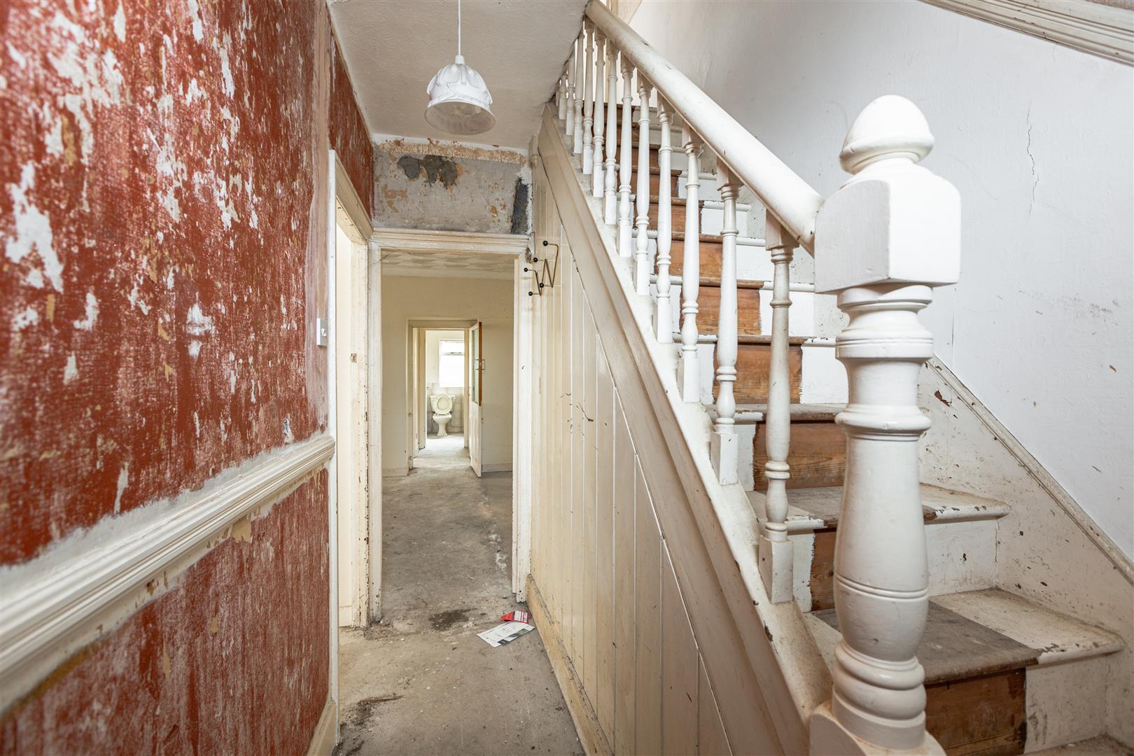 Vicarage Road, Morriston, Swansea, SA6 6DH